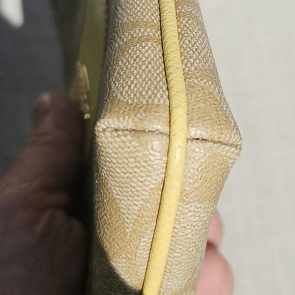 Coach Signature Yellow and Tan Zip around Wallet 2 zippers Wrist Strap - Picture 10 of 10